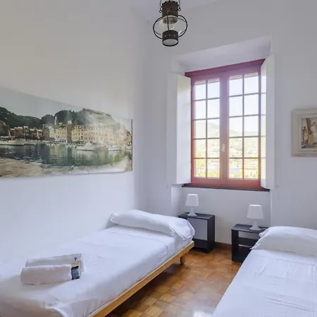 Joivy Apt With Amazing Sea View And Patio, Next To Port Of Apartment