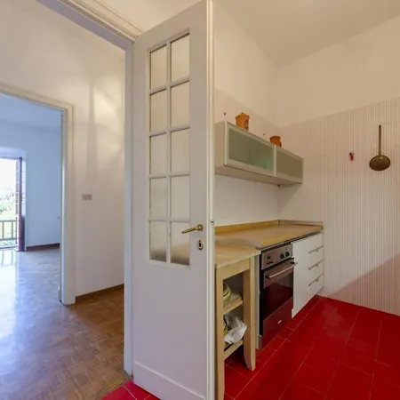 Joivy Apt With Amazing Sea View And Patio, Next To Port Of Rapallo